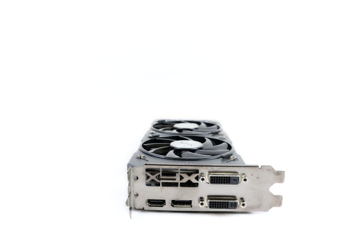 XFX Radeon R9 380 4GB Double Dissipation GPU | 1yr Warranty, Fast