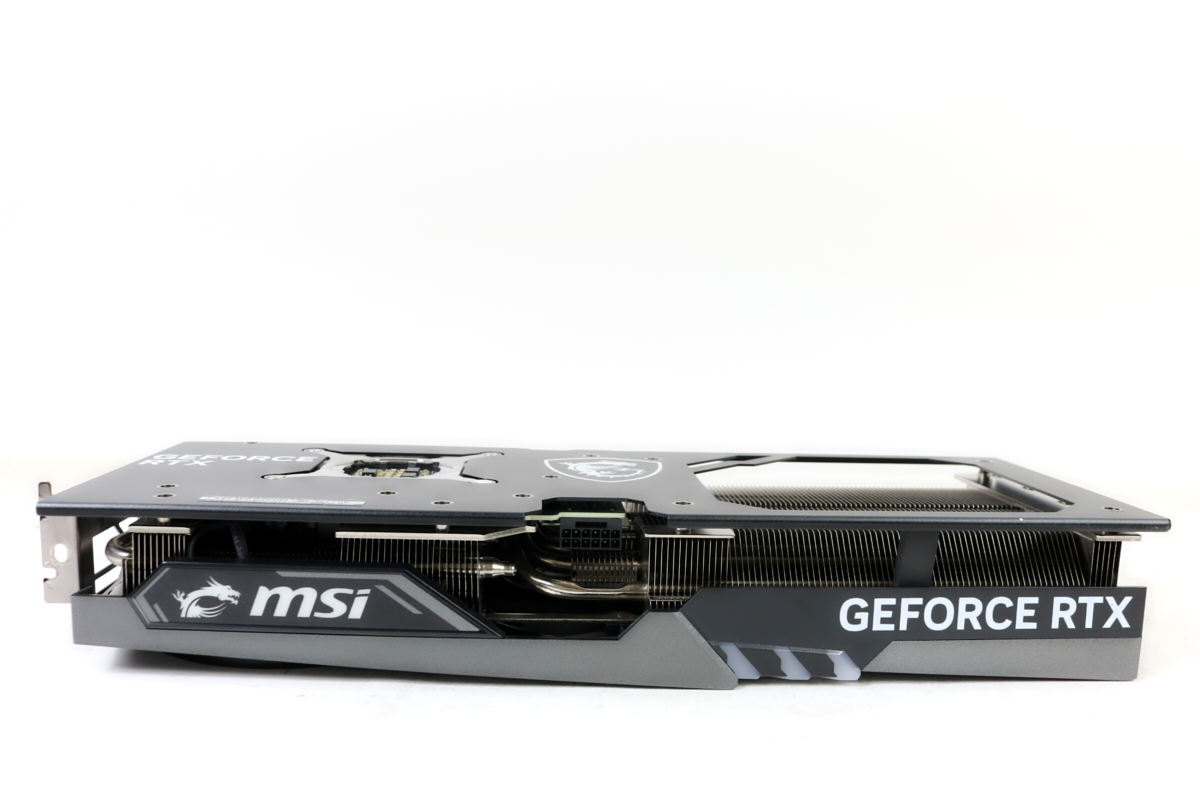 新品 MSI GeForce RTX 4070 Gaming X Trio MSI GeForce RTX™ 4070 GAMING X TRIO 12G